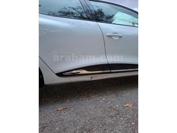 Sahibinden Renault Clio 1.5 dCi Touch 2017 Model Ankara 148.000 km Beyaz