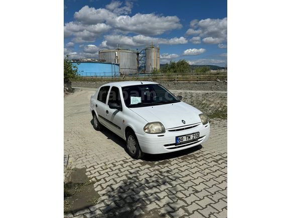 Sahibinden Renault Clio 1.4 RNA 2000 Model 310binde Değişensiz klimalı