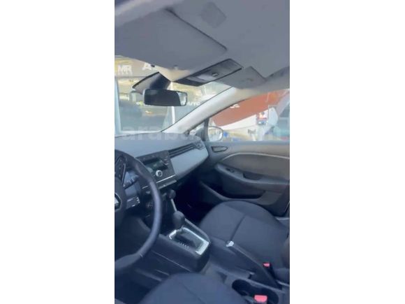 Sahibinden Renault Clio 1.0 TCe Evolution 2023 Model 