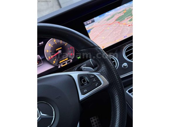 CHİLA | 2018 E 180 AMG DEĞİŞENSİZ TRAMERSİZ CAM TAVAN COMMAND