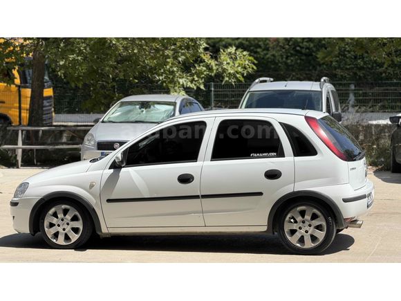 Sahibinden Opel Corsa 1.0 Essentia 2005 Model 