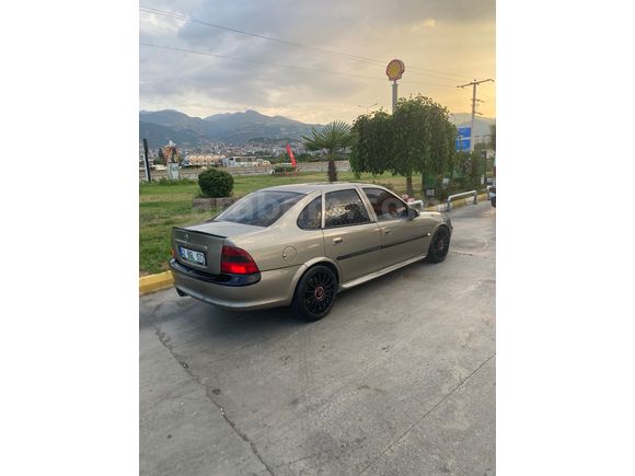 Sahibinden Opel Vectra 2.0 CD 1997 Model 