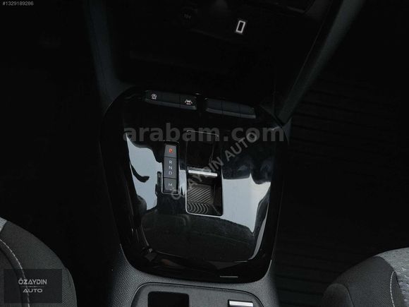 2025 Corsa / 1.2 T Edition / AT8 / 23.000 Km