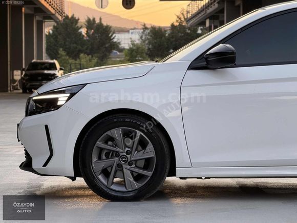 2025 Corsa / 1.2 T Edition / AT8 / 23.000 Km
