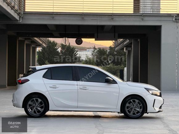 2025 Corsa / 1.2 T Edition / AT8 / 23.000 Km
