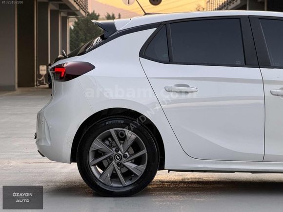 2025 Corsa / 1.2 T Edition / AT8 / 23.000 Km