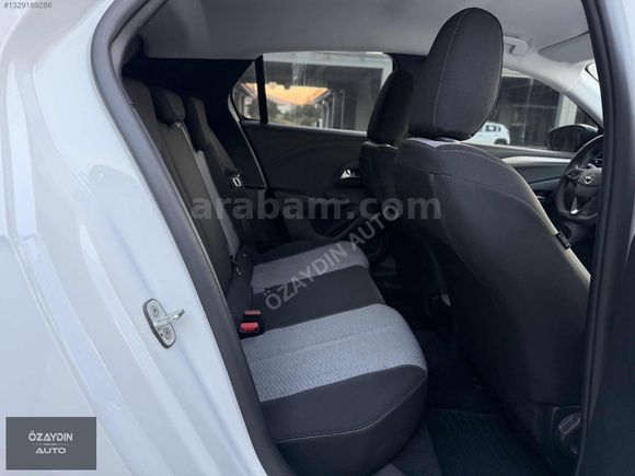 2025 Corsa / 1.2 T Edition / AT8 / 23.000 Km
