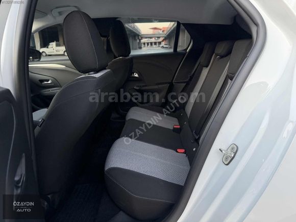 2025 Corsa / 1.2 T Edition / AT8 / 23.000 Km
