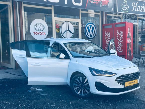İLCİ OTOMOTİV'DEN 2023 MODEL FORD FOCUS KM 55 BİNDE OTOMATİK
