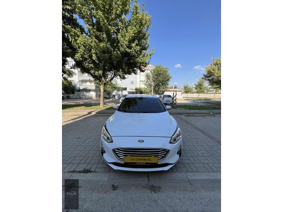 2020 FORD FOCUS 1.5 TDCİ EcoBlue 8 İLERİ OTOMATİK TİTANİUM FULL