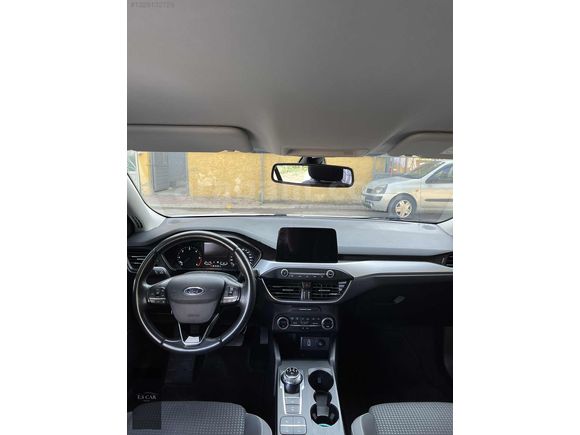 2020 FORD FOCUS 1.5 TDCİ EcoBlue 8 İLERİ OTOMATİK TİTANİUM FULL