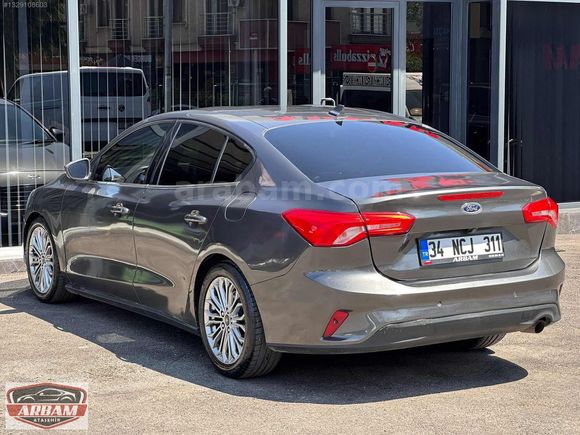 2020*FORD*FOCUS*TİTANİUM*1,5ECOBLUE*108,992KM*LANSMAN RENK*