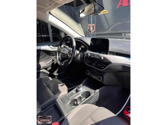 2020*FORD*FOCUS*TİTANİUM*1,5ECOBLUE*108,992KM*LANSMAN RENK*