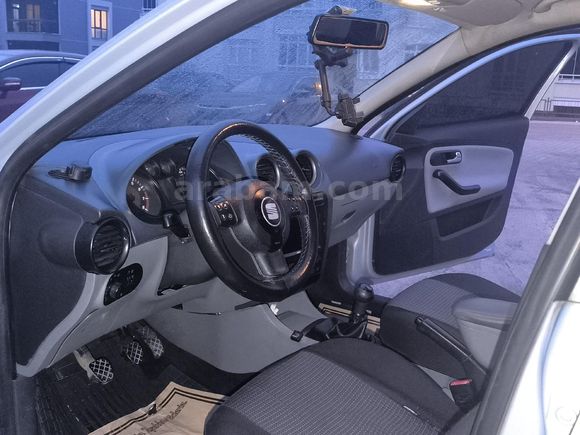 Memurdan 2005 Seat Cordoba )