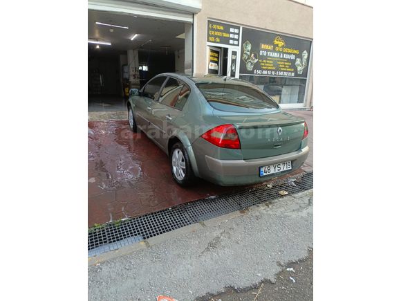 Sahibinden Renault Megane 1.6 Dynamique 2004 Model