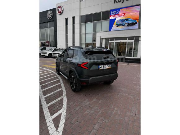Sahibinden Renault Duster 1.6 E-Tech Techno 2024 Model  23.000 km Yeşil (metalik)