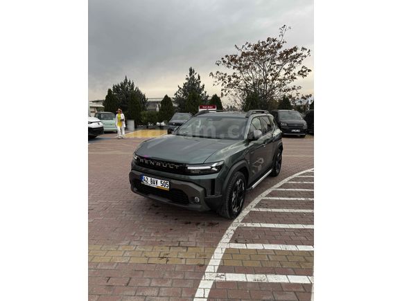 Sahibinden Renault Duster 1.6 E-Tech Techno 2024 Model  23.000 km Yeşil (metalik)