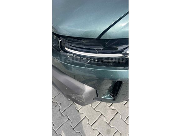 Sahibinden Renault Duster 1.6 E-Tech Techno 2024 Model  23.000 km Yeşil (metalik)