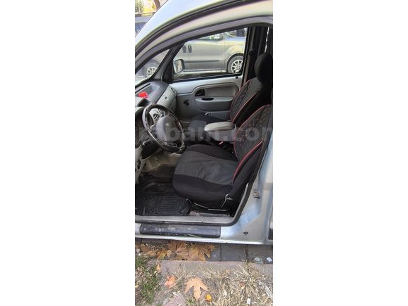 Sahibinden Renault Kangoo 1.5 dCi Expression 2006 Model