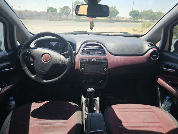Sahibinden Fiat Punto EVO 1.4 Dynamic 2011 Model