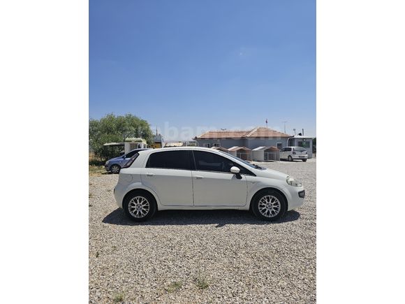 Sahibinden Fiat Punto EVO 1.4 Dynamic 2011 Model