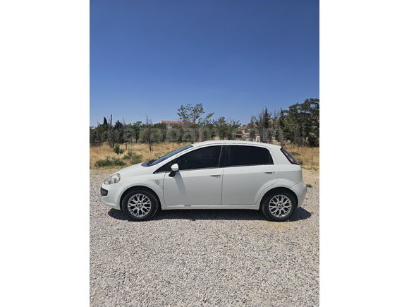 Sahibinden Fiat Punto EVO 1.4 Dynamic 2011 Model