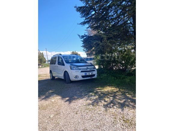 Sahibinden Citroen Berlingo 1.6 Multispace 2014 Model