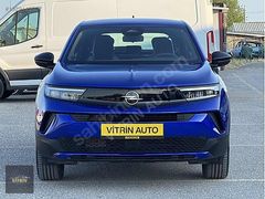 VİTRİN'DEN HATASIZ BOYASIZ 2025 MODEL OPEL MOKKA 8.000 KM DE