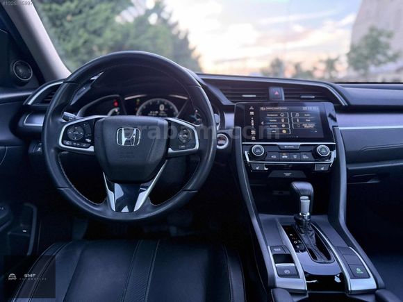 2017 CİVİC EXECUTİVE 93 BİN KM LANSMAN RENK+ KEYLESS+ISITMA FULL