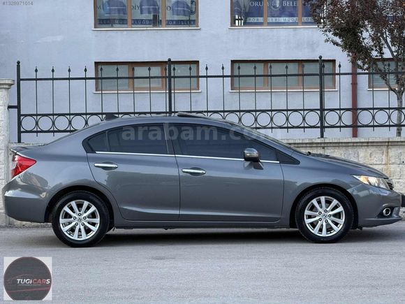 2013 MODEL HATASIZ TRAMERSİZ ELEGANCE HONDA CİVİC