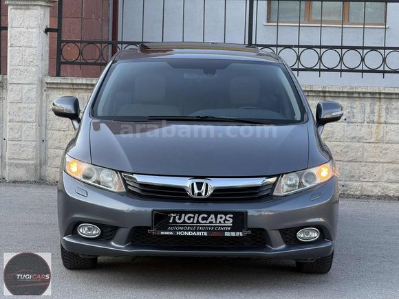 2013 MODEL HATASIZ TRAMERSİZ ELEGANCE HONDA CİVİC