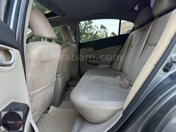 2013 MODEL HATASIZ TRAMERSİZ ELEGANCE HONDA CİVİC