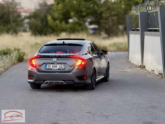 ADEN GALERİ'DEN HATASIZ CİVİC