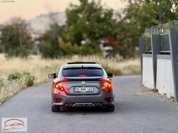 ADEN GALERİ'DEN HATASIZ CİVİC