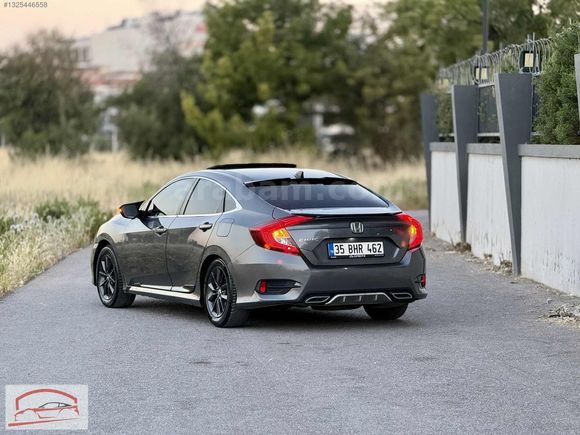 ADEN GALERİ'DEN HATASIZ CİVİC