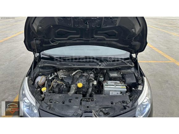 Çeki Demirli 2013 Renault Captur 1.5 Dizel Experli /Karta Taksit