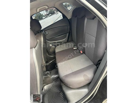 Çeki Demirli 2013 Renault Captur 1.5 Dizel Experli /Karta Taksit