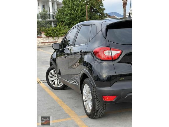 Çeki Demirli 2013 Renault Captur 1.5 Dizel Experli /Karta Taksit