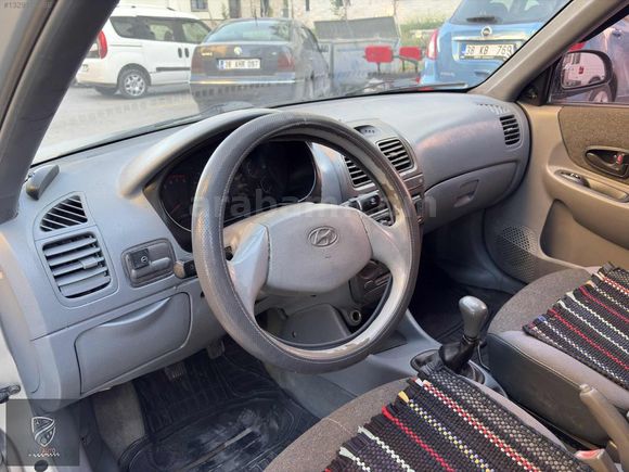 DÜŞÜM KM HATASIZ HYUNDAİ ACCENT 1.3 LX