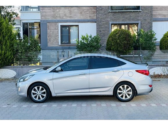 EMSALSİZ ** ACCENT BLUE ~ BOYASIZ ~ LPG'Li ~ 105.000 KM