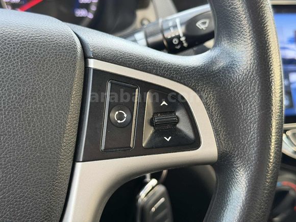 HATASIZ 142 BİN KM BLUE OTOMATİK MODE PLUS/CARPLAY/K.K TAKSİT