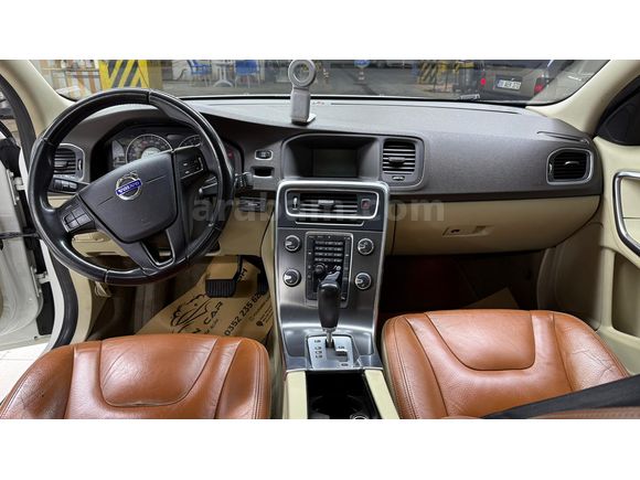 Sahibinden Volvo S60 1.6 T4  2011 Model 