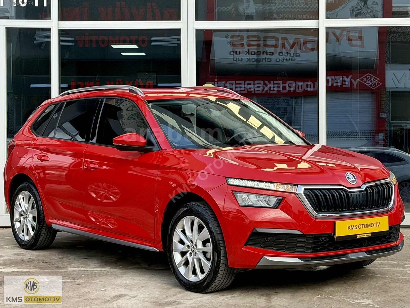 Galeriden Skoda Kamiq 1.6 TDI Premium 2020 Model Konya 84.000 km Kırmızı 3