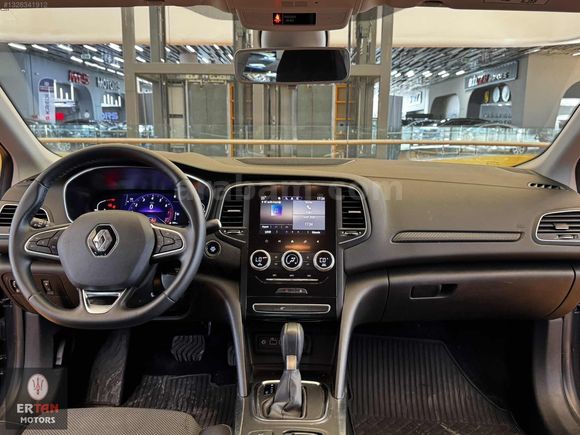450 BİN PEŞİNAT İLE 2023 MODE RENAULT MEGANE 1.3 TCe Touch