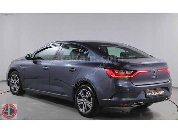 2024 RENAULT MEGANE 1.3 TCE TOUCH 16 BİN'DE EMSALSİZ TEMİZLİKTE