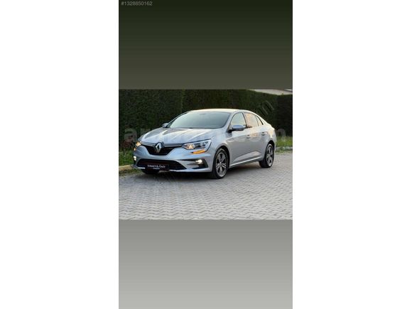 2023 MEGANE 4 TOUCH 1,3 TCE OTOMATİK HATASIZ 45 BİN KM DE