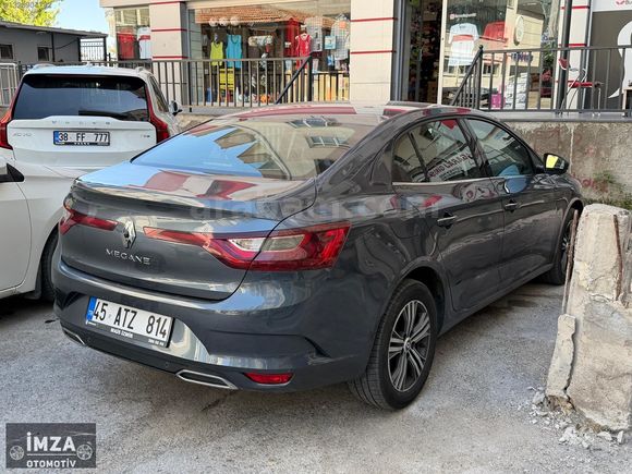 2024 MODEL RENAULT MEGANE 1.3 TCE TOUCH BOYASIZ 53.000 KMDE