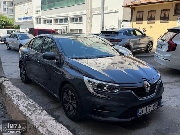 2024 MODEL RENAULT MEGANE 1.3 TCE TOUCH BOYASIZ 53.000 KMDE