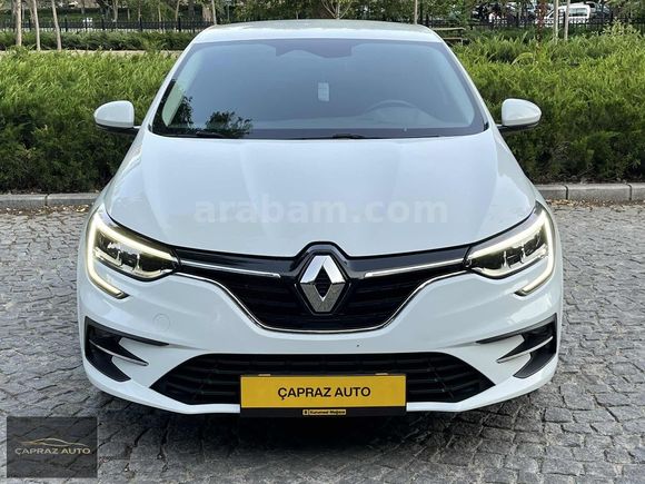 ÇAPRAZ'DAN 2025 MEGANE TOUCH PLUS HATASIZ BOYASIZ 38 BİN KM