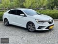 ÇAPRAZ'DAN 2025 MEGANE TOUCH PLUS HATASIZ BOYASIZ 38 BİN KM
